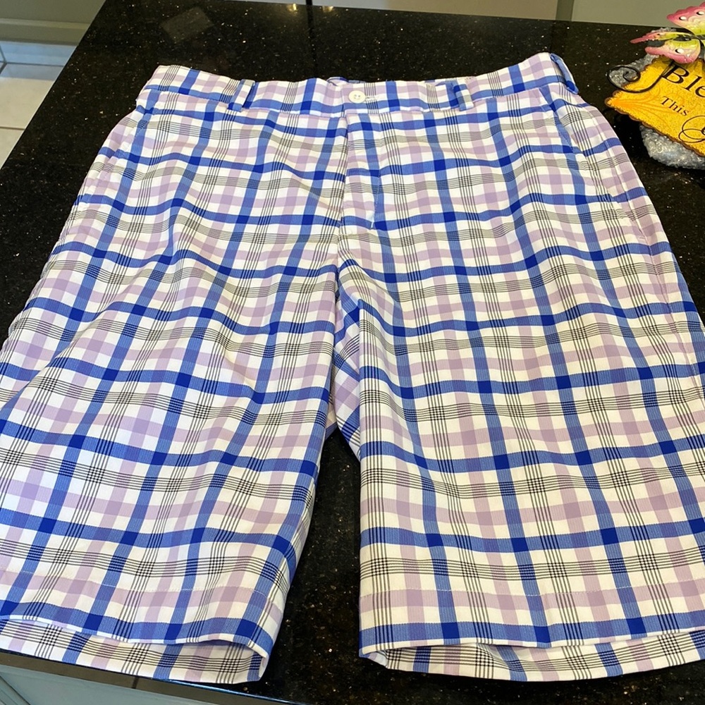 Mens/boys Nike Golf Shorts size 30